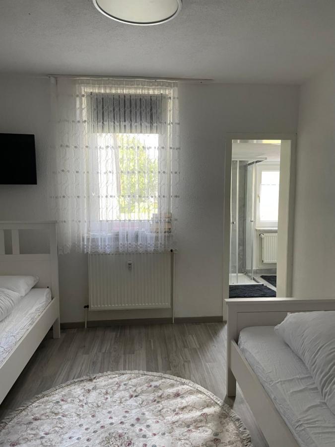 Ferienwohnung Monteurwohnung Kassel Zentral Ll Екстериор снимка